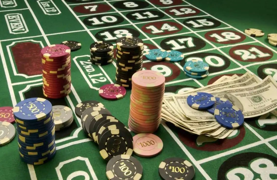 Live Baccarat Table